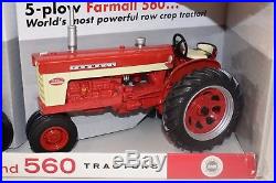 1/16 IH International Harvester 460 560 Farmall tractor set very nice new in box