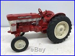 1/16 IH International Model 340 Utility Tractor with Fast Hitch Restored by ERTL