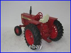 1/16 INTERNATIONAL HARVESTER 1026 HYDRO 1970 vintage/some playwear