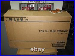 1/16 INTERNATIONAL HARVESTER 1568 V-8 wDUALS CASE LOT OF 6 TRACTORS IN ERTL BOX
