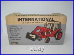 1/16 INTERNATIONAL HARVESTER 1586 withLOADER NIB