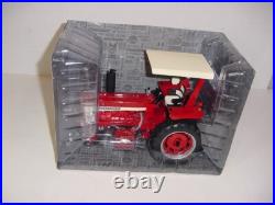 1/16 International 666 Prestige Series Tractor WithROPS & Weights by ERTL NIB