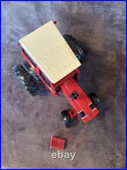 1/16 International Harvester 1066 Tractor With Cab, Black Panel Decal & Duals