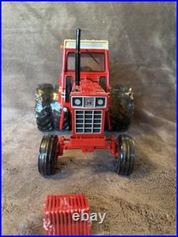 1/16 International Harvester 1066 Tractor With Cab, Black Panel Decal & Duals