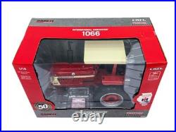 1/16 International Harvester 1066 Tractor With Narrow Front & Canopy Top