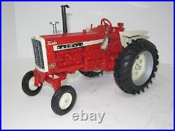 1/16 International Harvester 1206 Canadian Show (1993) N O Box