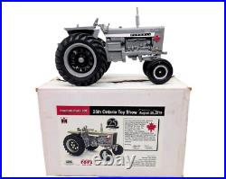 1/16 International Harvester 1206 Tractor, Silver, 2010 Ontario Toy Show 1/16 International Harvester 1206 Tractor, Silver, 2010 Ontario Toy Show