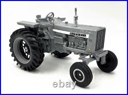 1/16 International Harvester 1206 Tractor, Silver, 2010 Ontario Toy Show