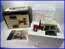 1/16 International Harvester 1466 Tractor Precision Series