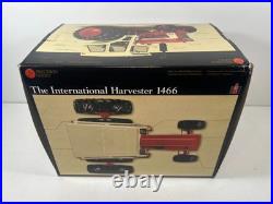 1/16 International Harvester 1466 Tractor Precision Series