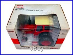 1/16 International Harvester 1566 Tractor With Cab & Duals Prestige