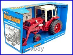 1/16 International Harvester 1586 Tractor With Loader