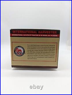 1/16 International Harvester 340 Utility Tractor 251 Planter, Wis. Farm Tech