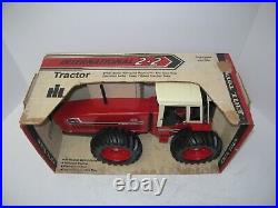 1/16 International Harvester 3588 2+2 Nib