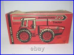 1/16 International Harvester 3588 2+2 Nib