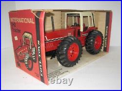 1/16 International Harvester 3588 2+2 Nib