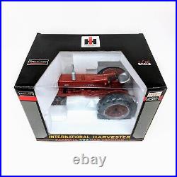 1/16 International Harvester 400 Farmall Diesel Tractor With Narrow Front