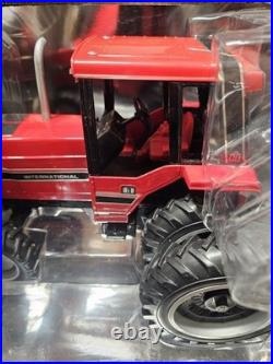 1/16 International Harvester 5488 Tractor With Duals, 100 Years of International