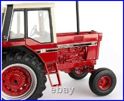 ERTL 1:16 International Harvester 1086 Tri-Stripe Tractor - Prestige Collection (44356)