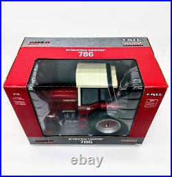 1/16 International Harvester 786 With Cab Tractor ERTL Prestige Collection