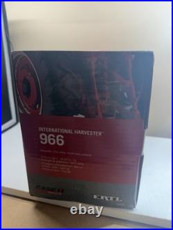 1/16 International Harvester 966 Narrow Front Ertl Tractor