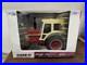 1_16_International_Harvester_Farmall_1066_Tractor_with_Cab_Dealer_Edition_01_kb