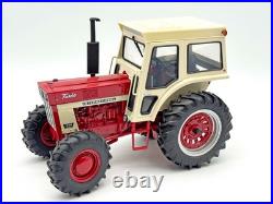 1/16 International Harvester Farmall 1566 Tractor With Front Wheel Asisst