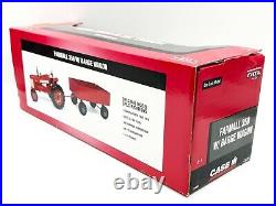 1/16 International Harvester Farmall 350 Tractor With Narrow Front & Barge Wagon