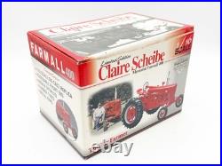 1/16 International Harvester Farmall 400 Gas With Wide Front, Claire Scheibe