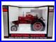 1_16_International_Harvester_Farmall_400_LP_Gas_Tractor_SpecCast_01_hgbx