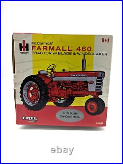 1/16 International Harvester Farmall 460 Tractor With Blade And Windbreaker