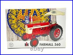 1/16 International Harvester Farmall 560 Tractor With Wide Front & Umbrella