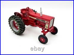 1/16 International Harvester Farmall 706 Diesel Tractor