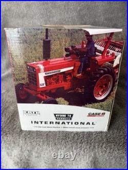 1/16 International Harvester Hydro 70 Farmall Tractor With Narrow Front