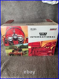 1/16 International Harvester Hydro 70 Farmall Tractor With Narrow Front