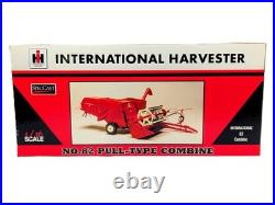 1/16 International Harvester Model 82 Pull-Type Combine