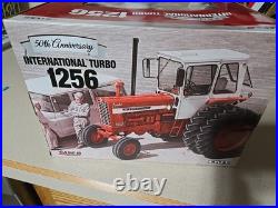 1/16 International Harvester Turbo 1256 Tractor With Cab, 50th Anniversary