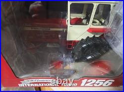 1/16 International Harvester Turbo 1256 Tractor With Cab, 50th Anniversary