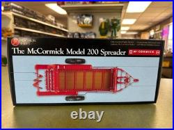 1/16 McCormick Deering International Harvester 200 Manure Spreader Precision