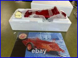 1/16 McCormick Deering International Harvester 200 Manure Spreader Precision