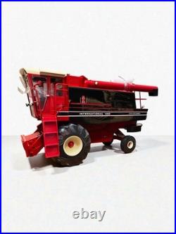 1/16 Prestige IH 1460 Custom Wrap Last Pass at Dusk withHeaders Collector Card