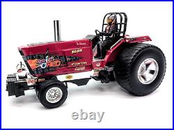 1/16 Radical Red International 3688 Pulling Tractor