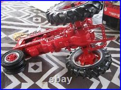 1/16 Scale McCormick Farmall Super M Precision #8 Tractor Ertl #4615 Box Wear