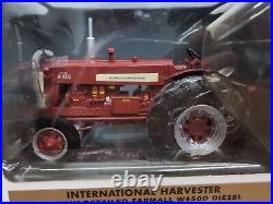 1/16 SpecCast International Harvester Farmall W450D diesel WF Tractor