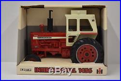 1/16 Tractor International Harvester Farmall 1456 Turbo withCab New in Box by Ertl