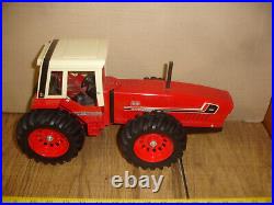 1/16 international 3588 toy tractor