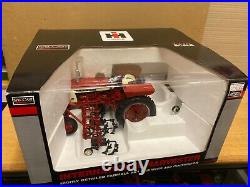 1/16 scale Speccast International IH farmall 504 withcultivator tractor tracteur