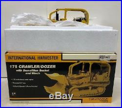 1/25 IH International 175 Crawler Dozer Tractor Bucket & Winch by 1st First Gear