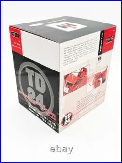 1/25 TD-24 Diesel Crawler With Superior Pipe Layer International Harvester