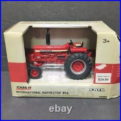 1/32 IH International Harvester Farmall 856 Tractor by ERTL 44130 New